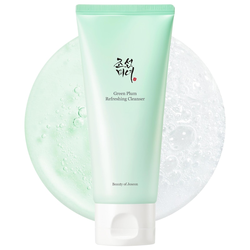 Green Plum Refreshing Cleanser for Gentle Daily Wash